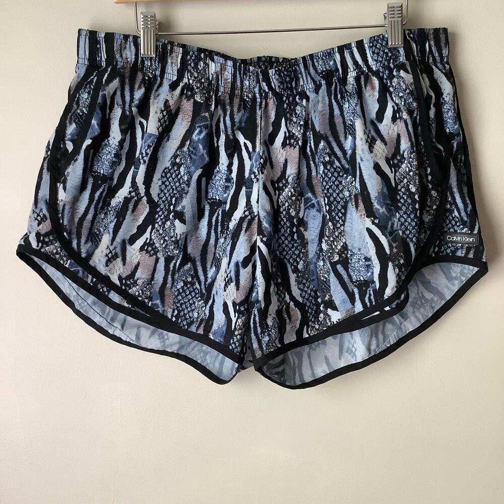 Calvin Klein Womens Snakeskin Design Pocketed Athletic Shorts Sz XL